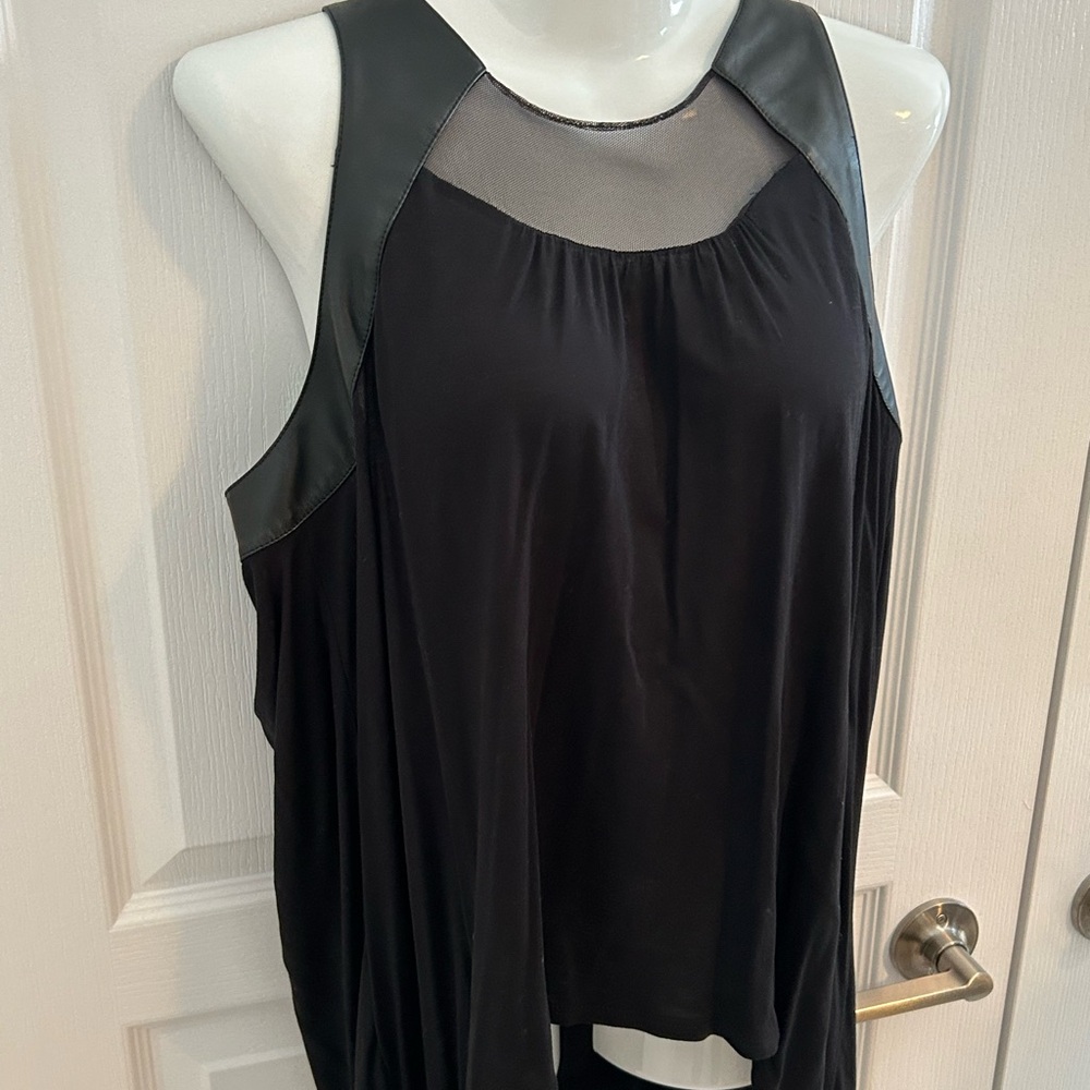 BCBGMaxAzria Black/Dark Navy Mesh Detail Tank Top